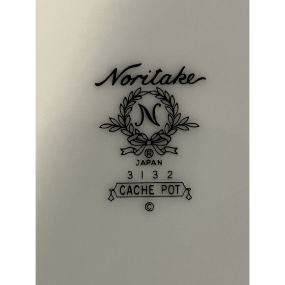 (4) Noritake 3132 Cache Pot Salad Plates Pale Pastel Florals Platinum Trim RARE - Picture 6 of 6